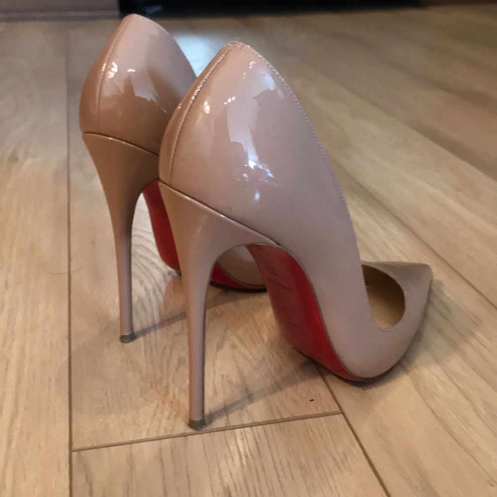 Christian Louboutin So Kate 120